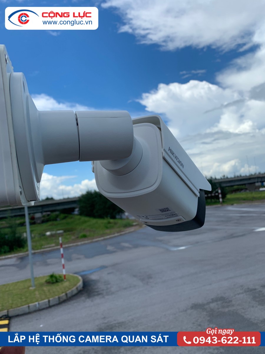 lắp camera IP 4MP Hikvision DS-2CD2T43G0-I8 tại công ty sao đỏ kcn nam đình vũ