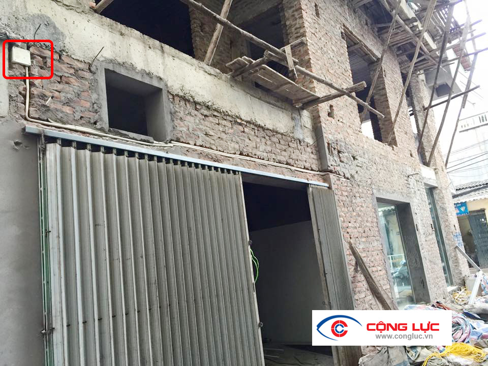 lắp đặt camera nhà đang xây dựng