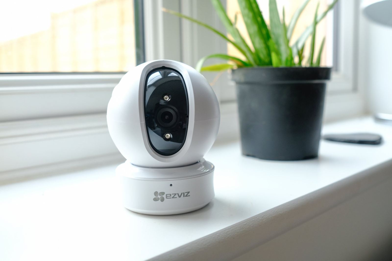 mua camera wifi ezviz c6c 2mp tặng thẻ nhớ 64gb chính hãng