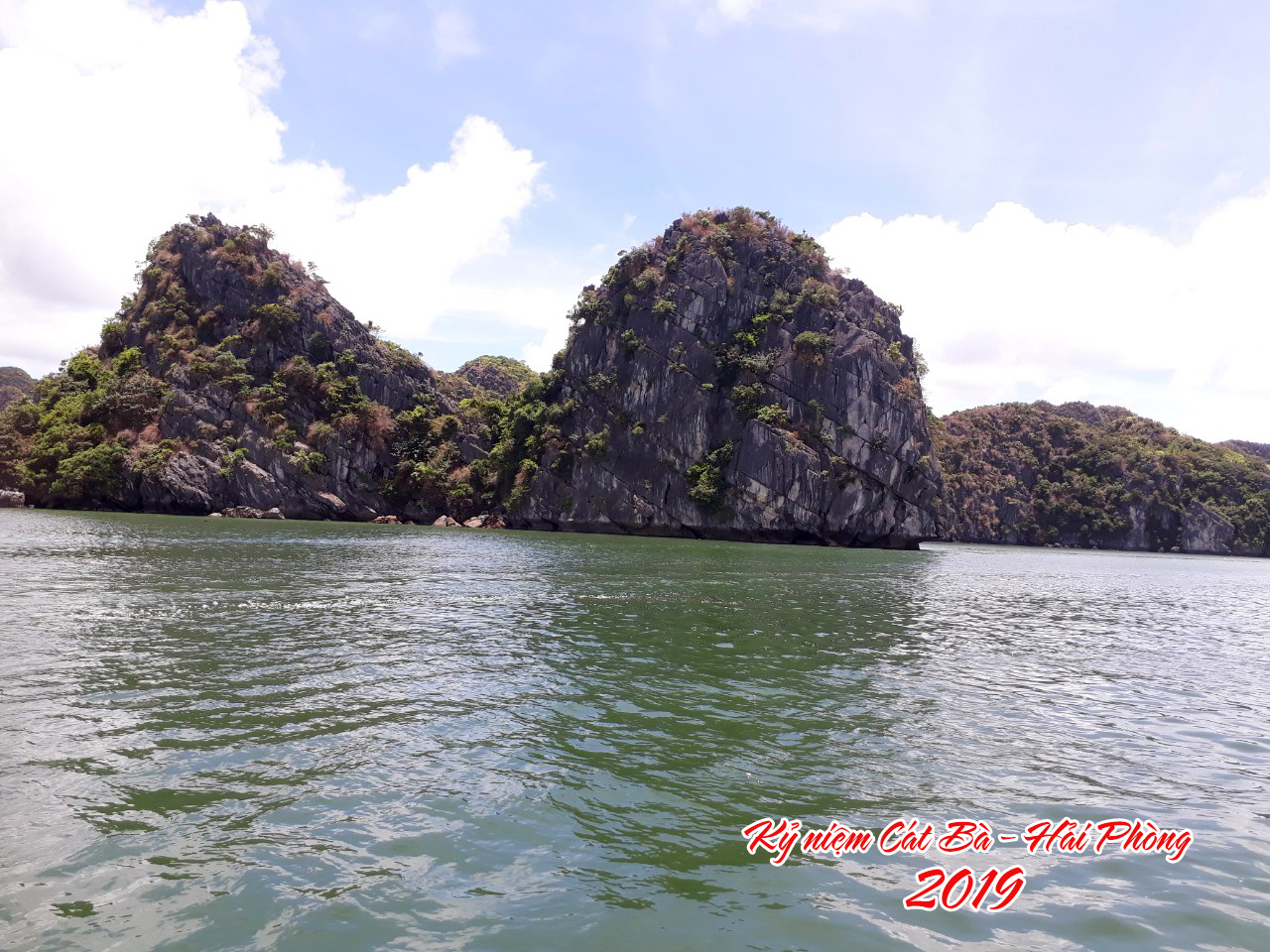 camera cộng lực du lịch hè 2019
